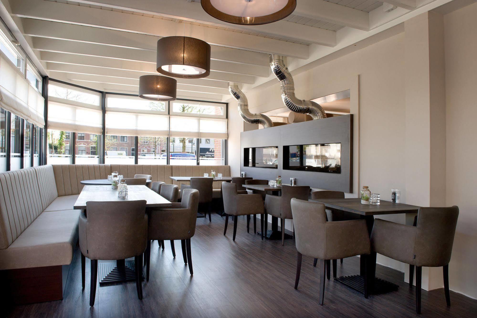 Hotel-Restaurant Thuis! Dinteloord Bagian luar foto
